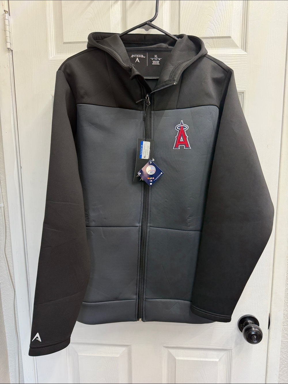 Antigua Los Angeles Angels Black & Gray Full-Zip Hooded Windbreaker